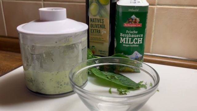 Рецепт чесночного соуса на молоке! - это очень вкусно | Kuklynovskyi смотреть онлайн