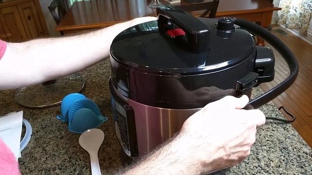 BEST 6 Quart Electric Pressure Cooker With Stainless Steel Inner Pot - Safety Locking Lid REVIEW