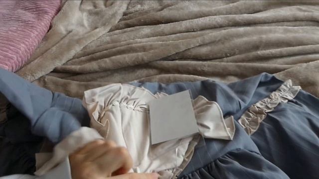 Buying Lolita Fashion From Y𝔢sStyle~? Unboxing A Dress 💫