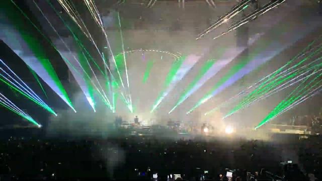Tame Impala--Elephant, The Forum 2020 смотреть онлайн