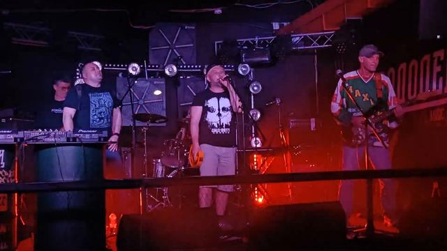 Республика Марс feat Александр Агалаков- Твой папа Рок-Музыкант (Live in Vladivostok, 25.05.2023) смотреть онлайн