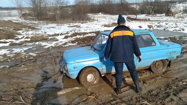 ЖЕСТКИЙ  ОФФРОУД на ЗАПОРОЖЦЕ! ЗАЗ 968М. Бездорожье, грязь, лужи.