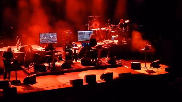 Tangerine Dream, The Gate of Saturn Performance at the Lowry theatre Manchester 28/May/2011 смотреть онлайн