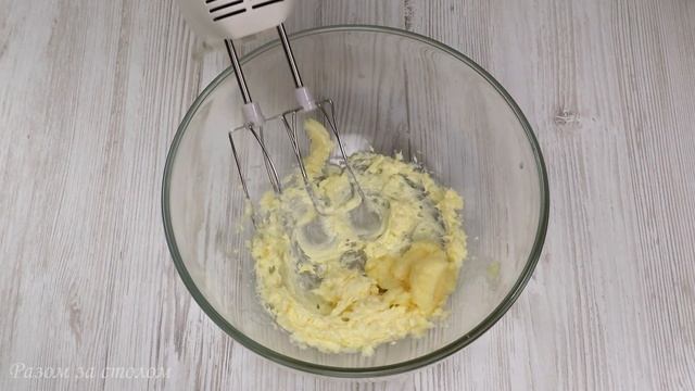 Мега бісквітний пляцок 🍰 з печивом Савоярді. / Cake with Savoiardi. Recipe. смотреть онлайн