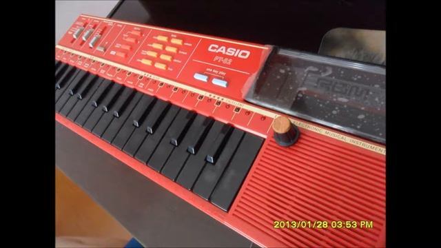 Casio PT 82 Circuit bending смотреть онлайн