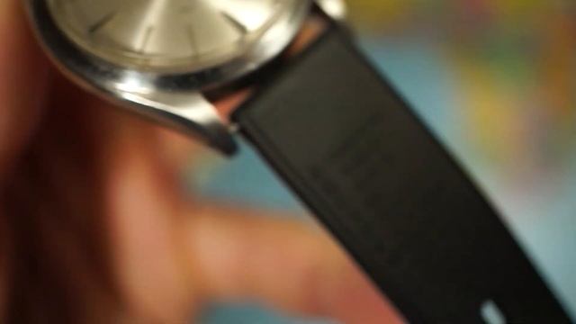 Giving Away Used 18MM Watchgecko Rubber Watch Straps & Vostok 18MM Mesh Bracelet