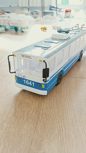 прощай троллейбус... смотреть онлайн