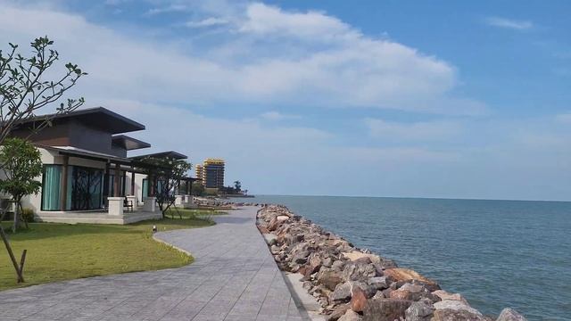 ทริปเพชรบุรี I Tara Resort & Spa. #แหลมผักเบี้ย #01052022 смотреть онлайн