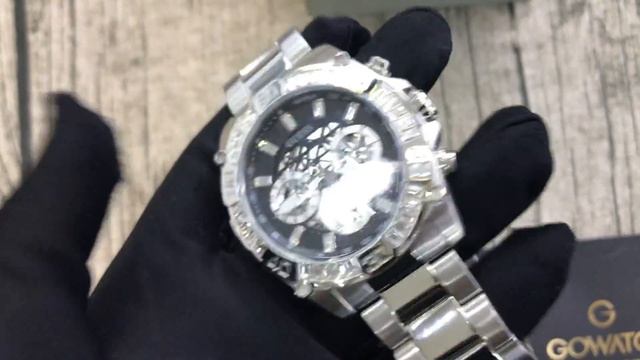 Guess GW0390G1 Feminine Jewelry-Inspired Men’s Watch