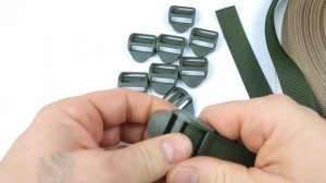 Пряжка трехщелевая "крыло", регулировочная, 25мм, усиленная, 10шт, хаки