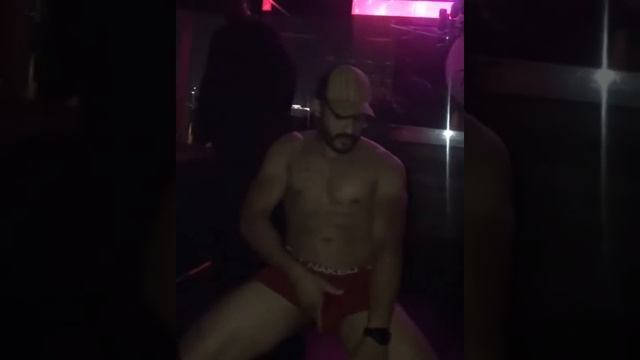 FANTASY ENTERTAINMENT BOYZ MARLON ESTRADA BUFF AND HARD N DANCING THE NIGHT смотреть онлайн