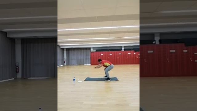 Gym Cardio, renforcement dynamique - 1h 00' смотреть онлайн