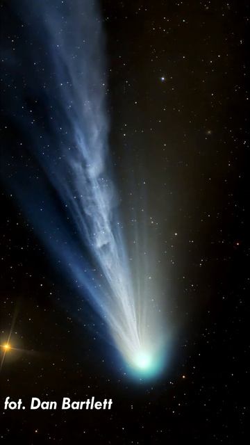 Wybuchowa kometa 12P/Pons-Brooks ☄️ #astronomia #edukacja #kosmos #nauka смотреть онлайн