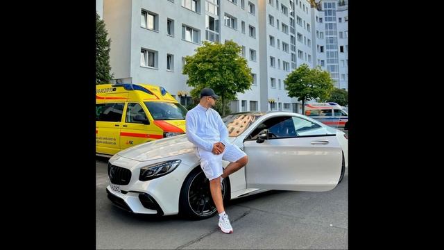 Lvbel C5 - Dacia ( Küfürlü Versiyon) (@lyrixedition) смотреть онлайн