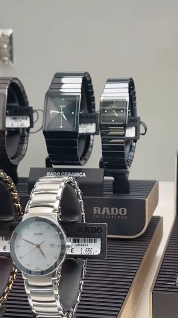 У меня есть копия - Генмания учат избавляться от не нужных вещей- в одном из видео оставлю их рядом