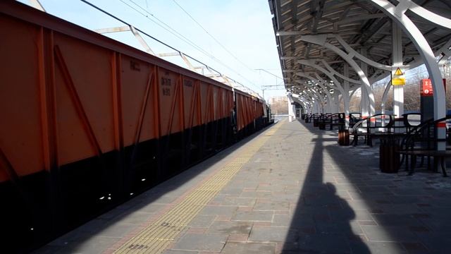 Снегоуборочный поезд СМ7H проследует О.П Первомайская под Тепловозом ТЭМ18Д-058 смотреть онлайн
