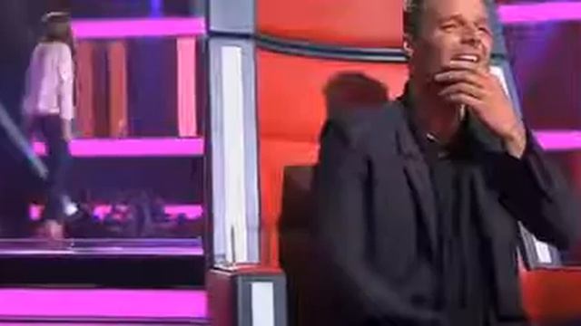 СМОТРЕТЬ ВСЕМ!!! Судьи в шоке!!! У девушки потрясающий голос!!! смотреть онлайн