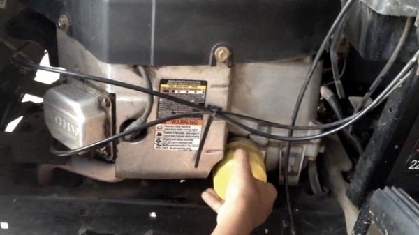 How to change the oil and Filter on a Craftsman Lawn Tractor