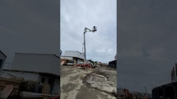 Самоходный подъемник-паук Palazzani Ragno TZX225