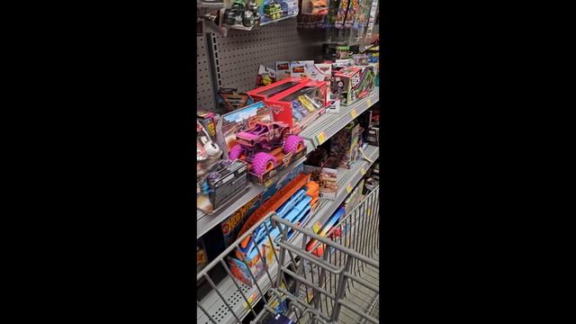 Hotwheels Hunting Around some local stores !! смотреть онлайн