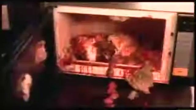 An American Vampire Story (1997)  Carmen Electra
