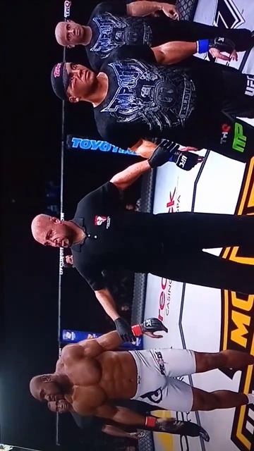 Bob sapp vence o pat Barry #mma #ufc287 смотреть онлайн