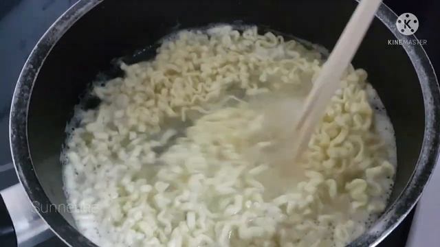 #ramen Samyang Spicy CARBONARA Noodle | 19 смотреть онлайн