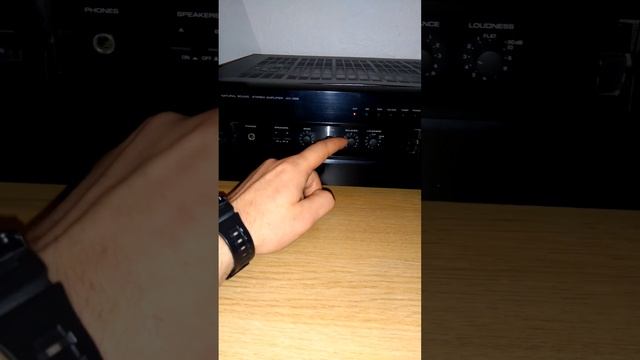 Yamaha AX-396 amplifier + Bi wired Panasonic speakers смотреть онлайн