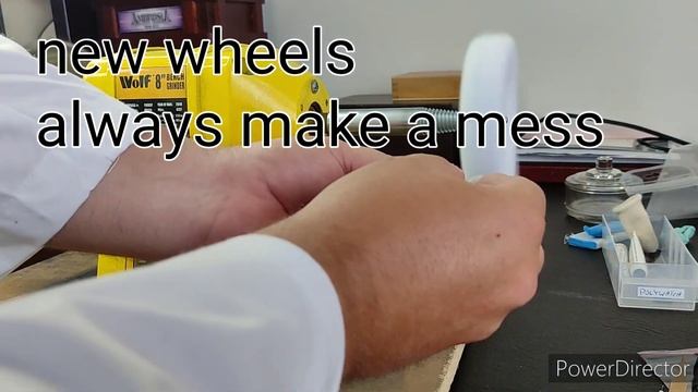 How to polish, restore plexiglass in a vintage watch смотреть онлайн