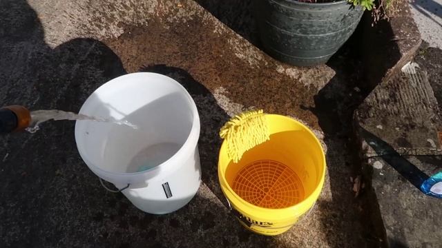 FULL EXTERIOR DETAILING || 200k CRV Needs Some Love