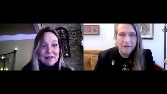 Conversations with Father Sebastiaan | Marita gives a tour of the New Orleans Vampire Cafe смотреть онлайн