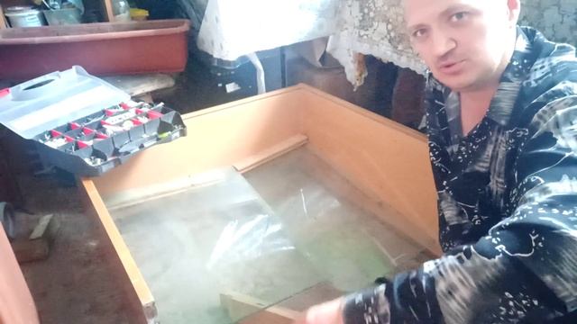 219/ клетка для кролика на балконе 1 часть .Поддон клетки. смотреть онлайн