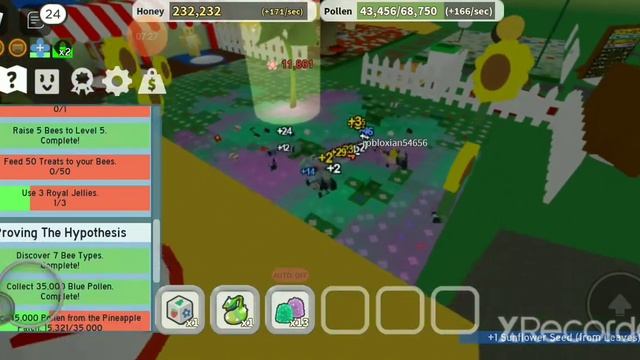 Ферма мёда. Новая пчела в роблокс. Roblox смотреть онлайн
