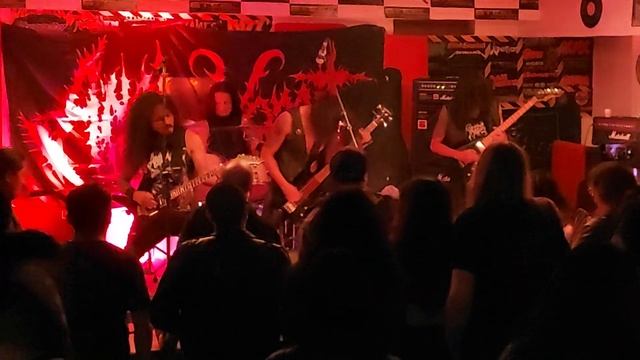 ANAL VOMIT. Live in cuenca - ecuador. смотреть онлайн