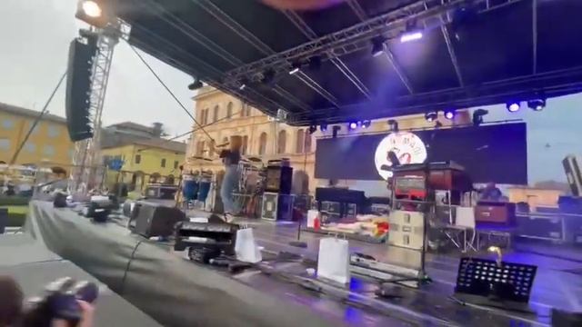 SILVIA LO - Live @ Novellara 60 anni Nomadi (Fragile) смотреть онлайн