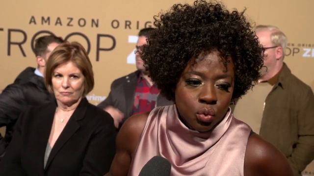 Viola Davis Interview 'Troop Zero' Premiere Red Carpet смотреть онлайн