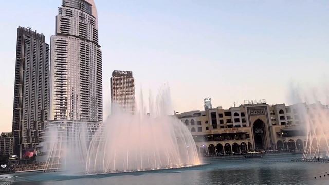 29/05/2024 Dubai | Dubai Mall | Dubai Fountain смотреть онлайн
