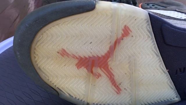 Air Jordan 5 Retro LS "Olive" Review смотреть онлайн