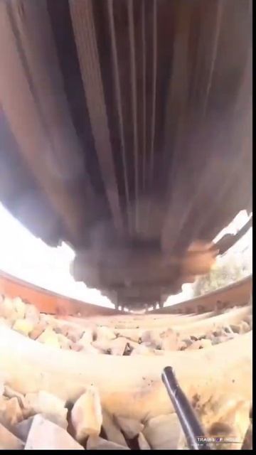 camera under train##train смотреть онлайн