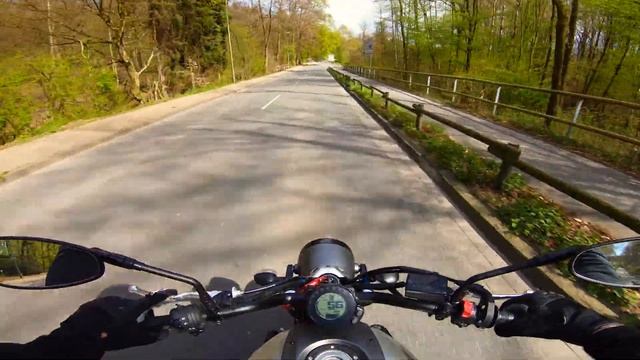 Raw Akrapovic Sound mit Euro 4 und dB-Killer | MotoVlog | Yamaha XSR700 смотреть онлайн