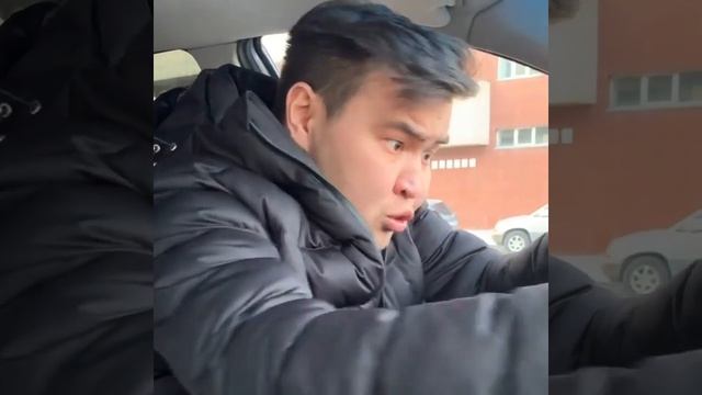 Сколько осталось бензина? | jokeasses смотреть онлайн