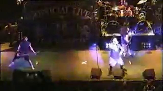 Pantera - A New Level (Live In Chile) смотреть онлайн