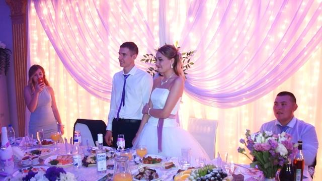 Братья поют сестрёнке смотреть онлайн