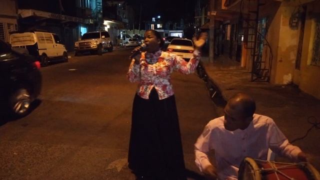 Maite de Lara .coro .mira las alma como caminan buscando gozo buscado paz смотреть онлайн