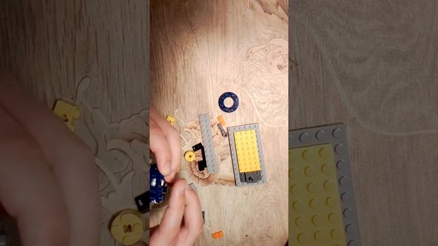 Собираю танк из лего смотреть онлайн