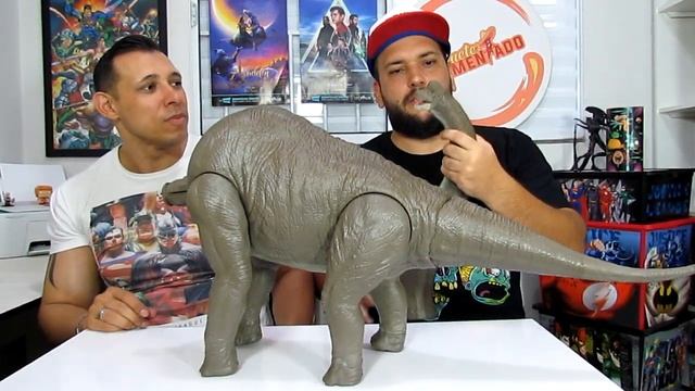 O maior dinossauro da coleção Jurassic World - Braquiossauro c/ 71cm (Mattel ) смотреть онлайн