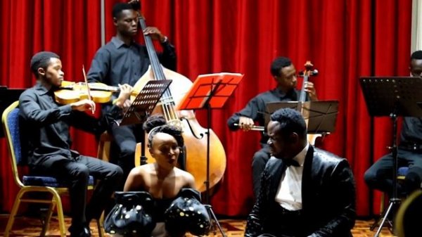 Nun, liebes Weibchen [the 'Cat Duet'] (Mozart, Wolfgang Amadeus)