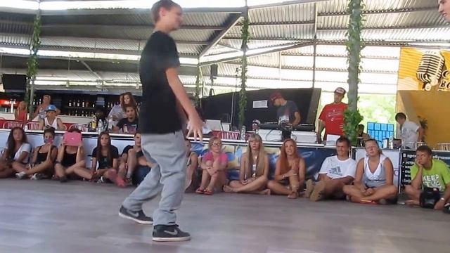 Валерон вс смотреть онлайн