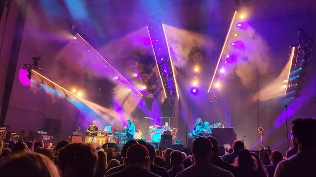 Widespread Panic - Flat Foot Floozy - Orion Amphitheater - Huntsville, AL 5-28-22 смотреть онлайн