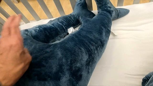 IKEA BLAHAJ SOFT TOY SHARK CLOSER LOOK IKEA SHOP SHOPPING REVIEW REVIEWS смотреть онлайн